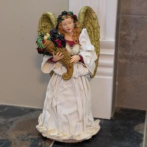 Clothtique Possible Dreams Angel Paper Mache And Resin 13in Tree Topper